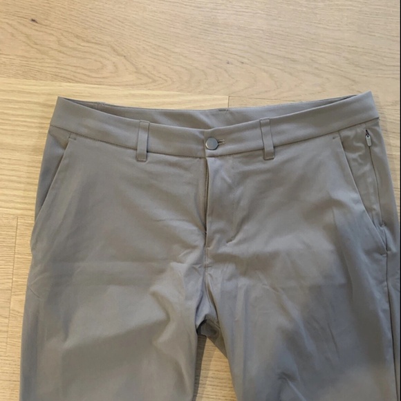 Lululemon ABC Classic Fit Trouser Warpstreme Mens Pants Size 34 - Picture 3 of 6